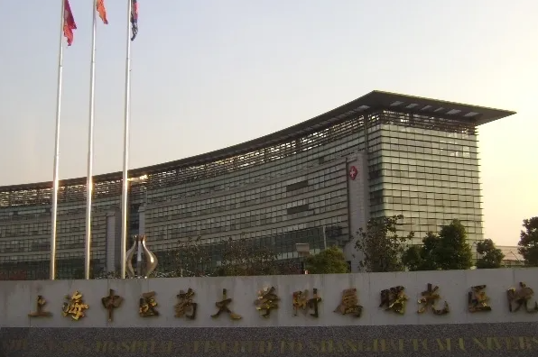 上海即刻种植牙医院哪家好？技术实力排行榜更新，上榜医院都很安全可靠 7